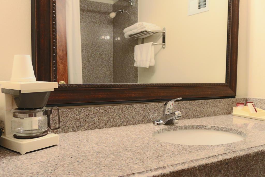 Great Value Inn Houston/Galleria Δωμάτιο φωτογραφία